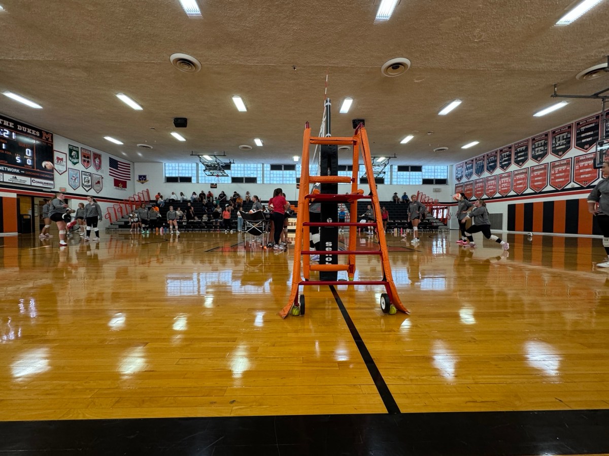 Marlington Volleyball Continues to Roll in EBC Play, Defeats Minerva in Straight&nbsp;Sets