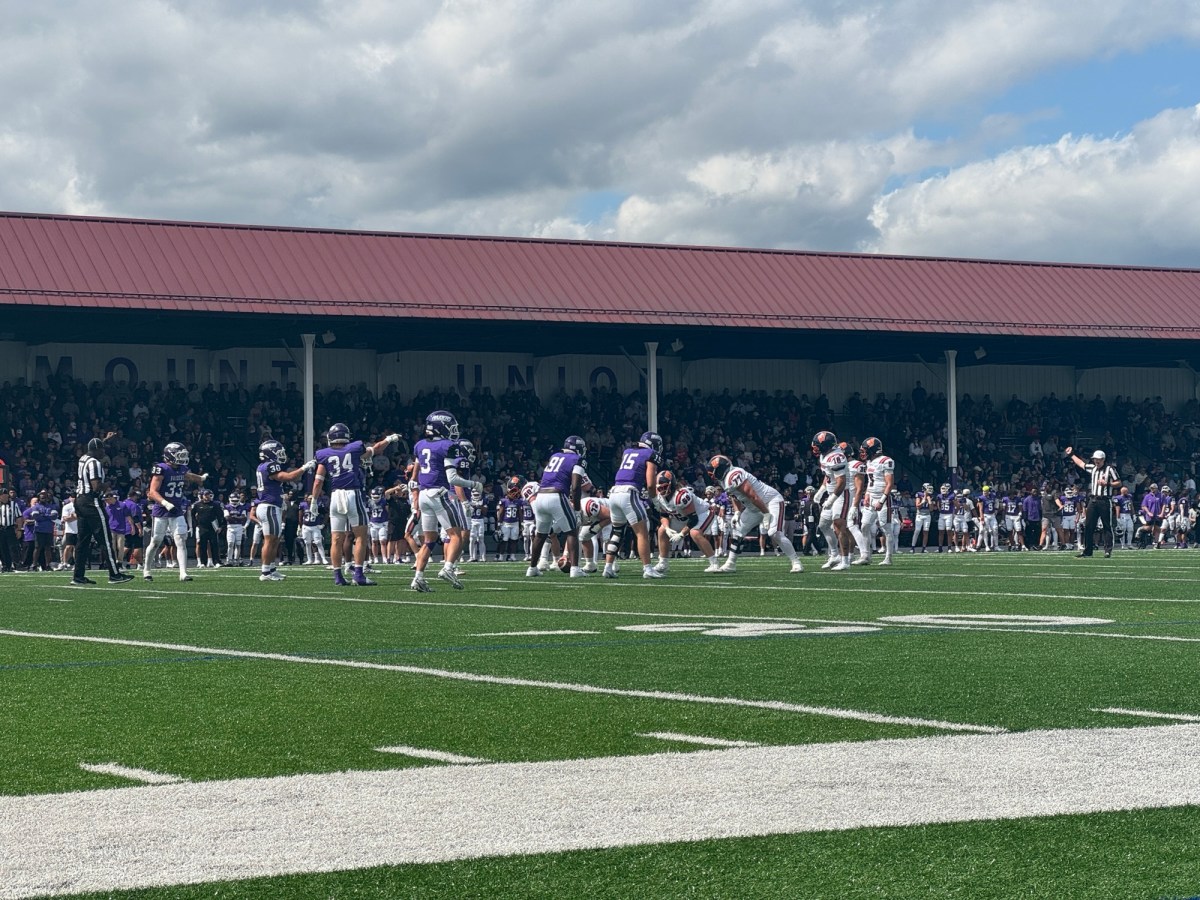 Mikey Maloney Dominates in First Career Mount Union Start as the Purple Raiders Defeat Wheaton&nbsp;37-29